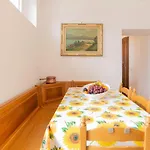 Glicine By Interhome * Perledo