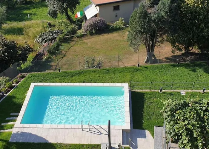 Glicine By Interhome * Perledo