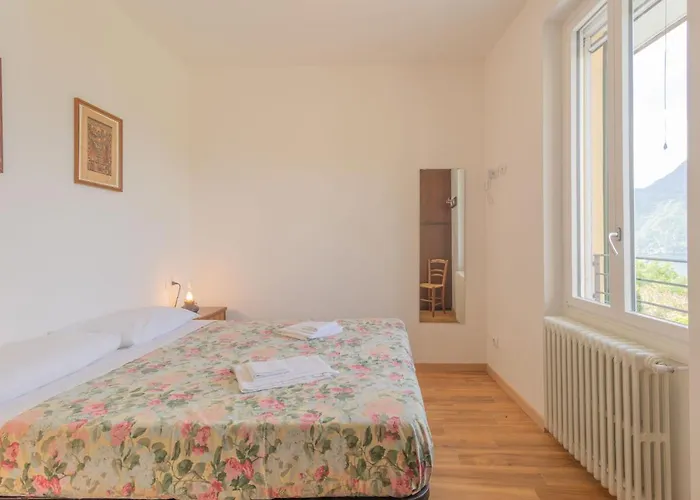 Lägenhet Glicine By Interhome