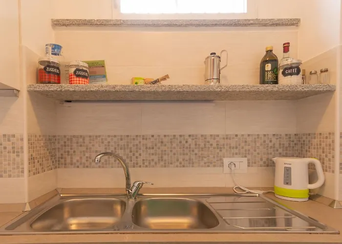 Glicine By Interhome * Perledo