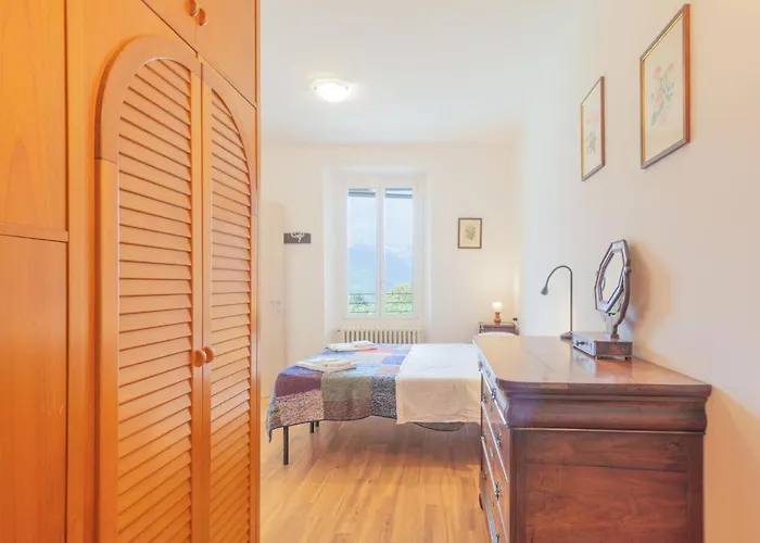 Glicine By Interhome * Perledo