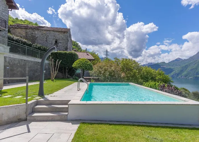 Glicine By Interhome شقة